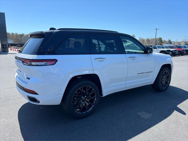 new 2025 Jeep Grand Cherokee car, priced at $67,965