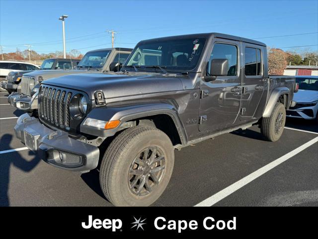 used 2022 Jeep Gladiator car, priced at $31,975