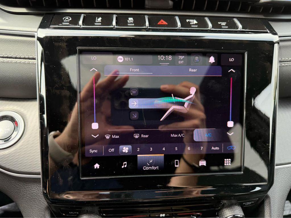 new 2025 Jeep Grand Cherokee L car, priced at $39,500