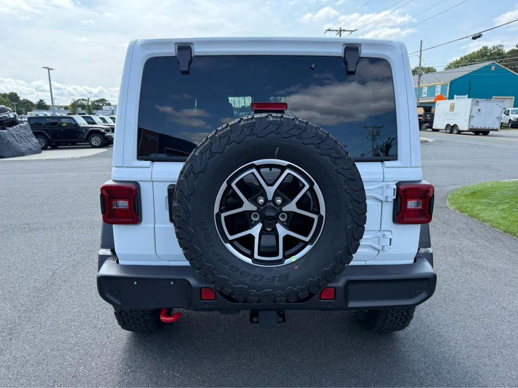 new 2025 Jeep Wrangler car, priced at $59,475
