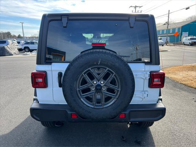 new 2025 Jeep Wrangler car, priced at $49,181