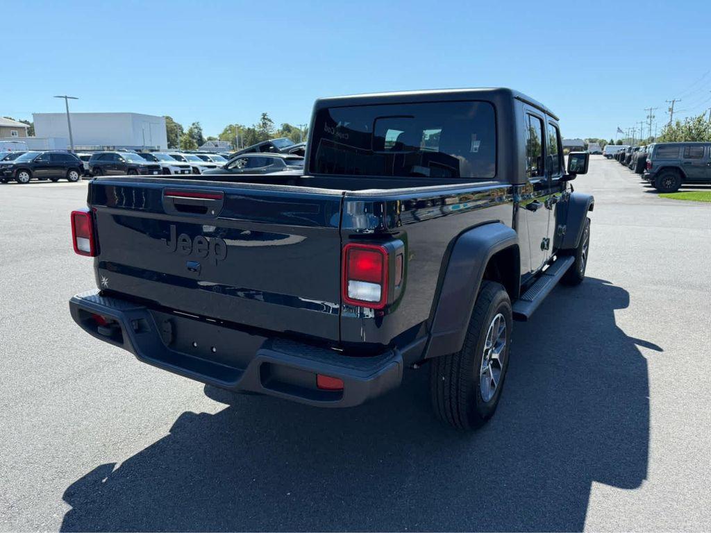 used 2025 Jeep Gladiator car, priced at $41,975