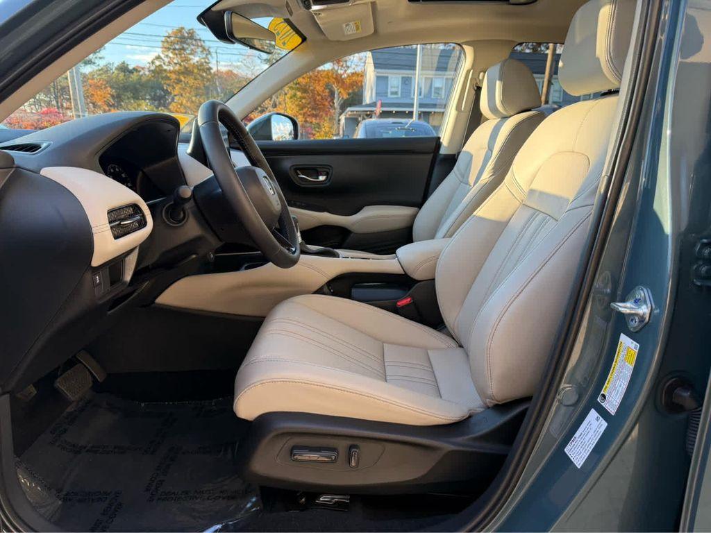 used 2025 Honda HR-V car, priced at $29,975