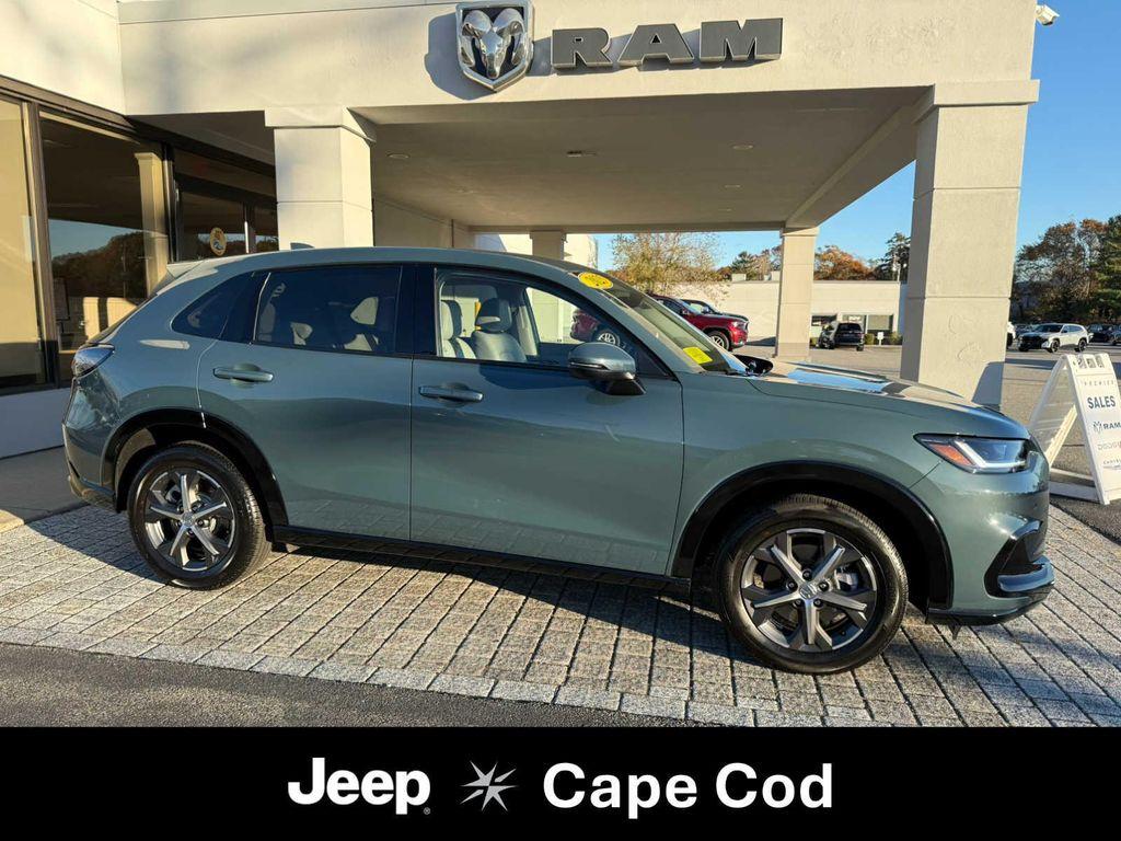 used 2025 Honda HR-V car, priced at $29,975