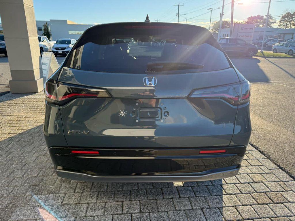 used 2025 Honda HR-V car, priced at $29,975