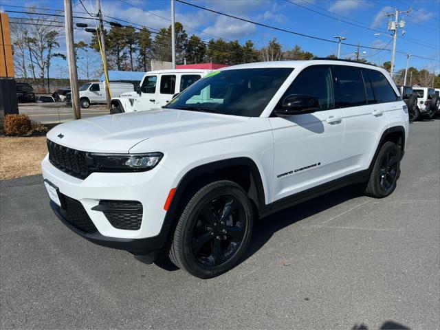 used 2025 Jeep Grand Cherokee car, priced at $41,975