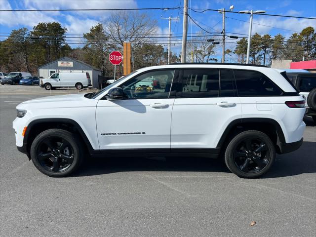 used 2025 Jeep Grand Cherokee car, priced at $41,975