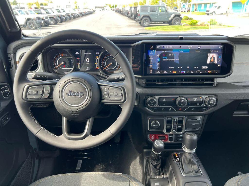 new 2025 Jeep Gladiator car, priced at $44,750