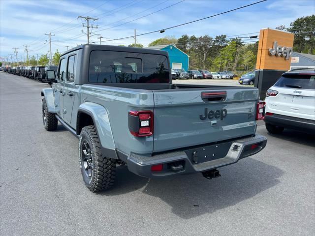 new 2025 Jeep Gladiator car, priced at $50,040