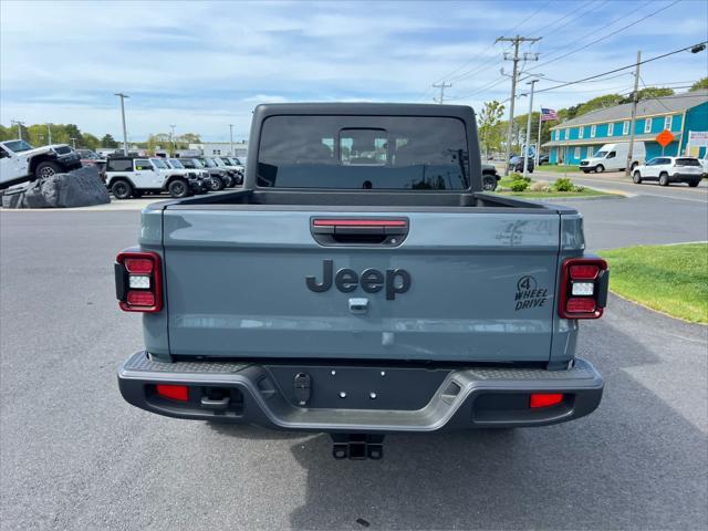 new 2025 Jeep Gladiator car, priced at $50,040