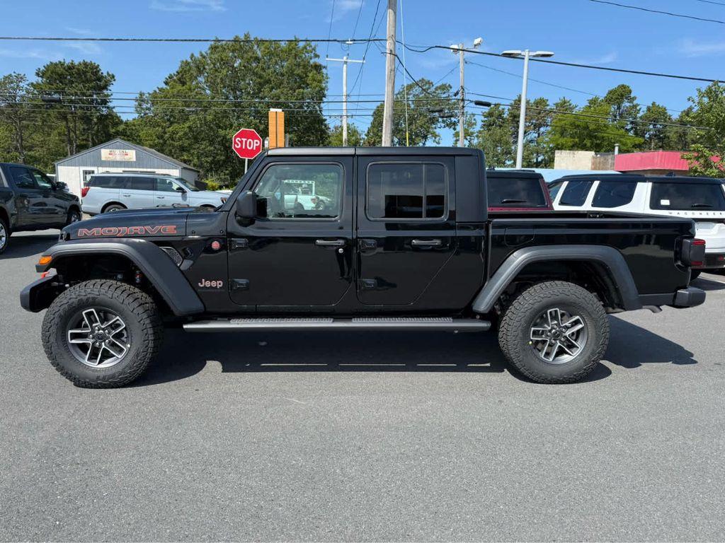 new 2025 Jeep Gladiator car, priced at $52,300
