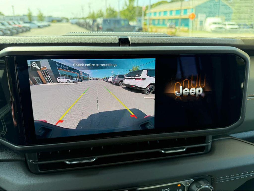 new 2025 Jeep Gladiator car, priced at $52,300
