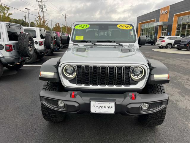 used 2024 Jeep Gladiator car, priced at $48,275