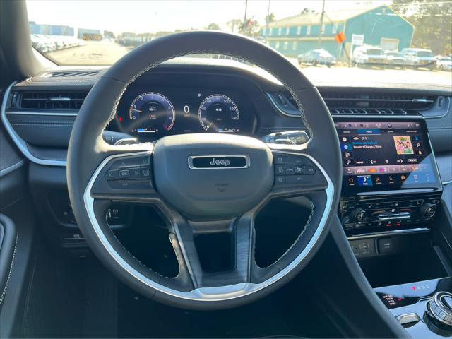 new 2025 Jeep Grand Cherokee L car, priced at $51,275