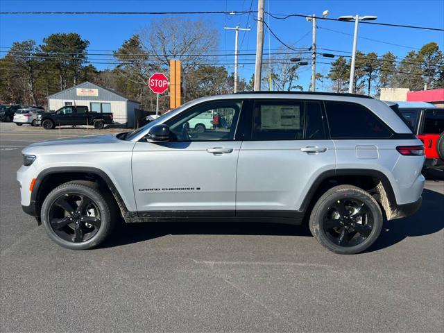 new 2025 Jeep Grand Cherokee car, priced at $50,759