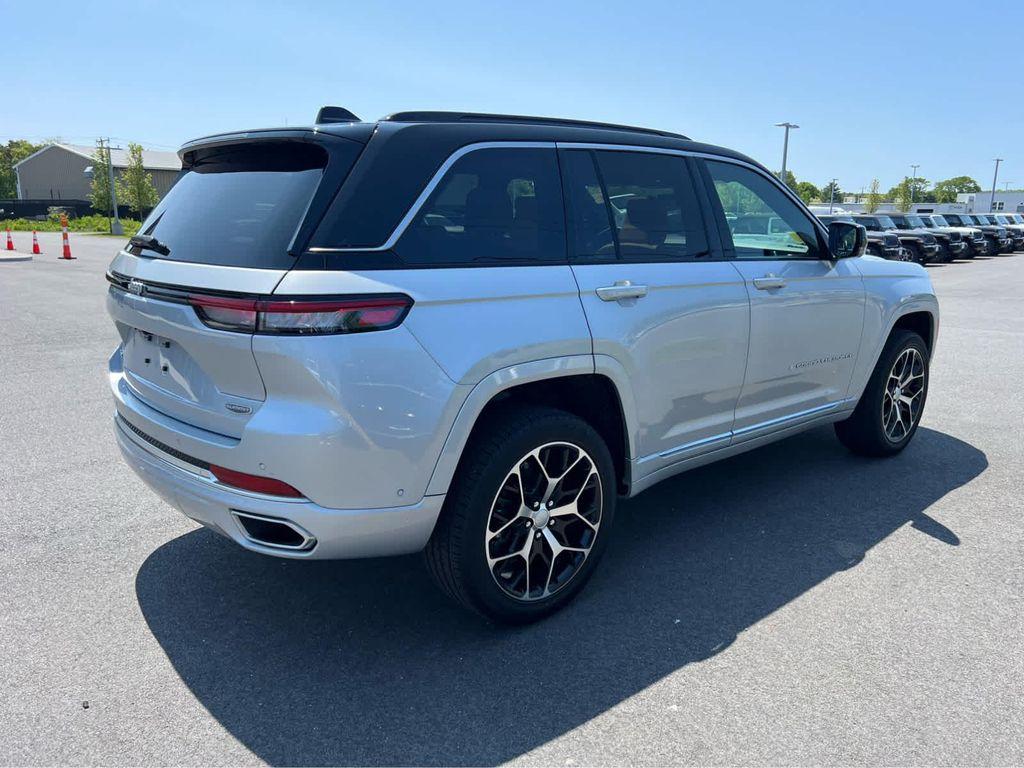 used 2025 Jeep Grand Cherokee car, priced at $55,775