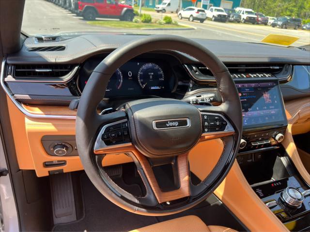 used 2025 Jeep Grand Cherokee car, priced at $57,975