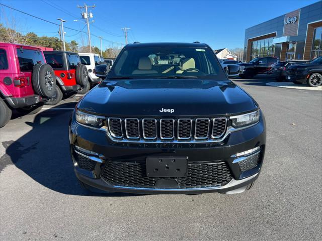 new 2025 Jeep Grand Cherokee car, priced at $49,810