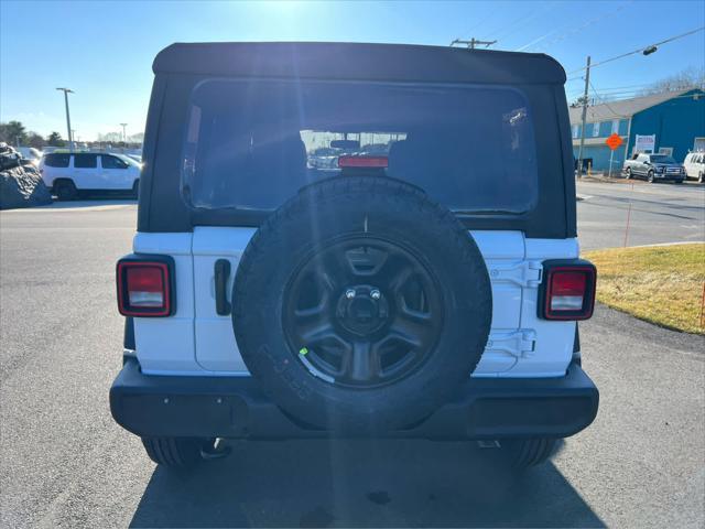 new 2025 Jeep Wrangler car, priced at $40,855