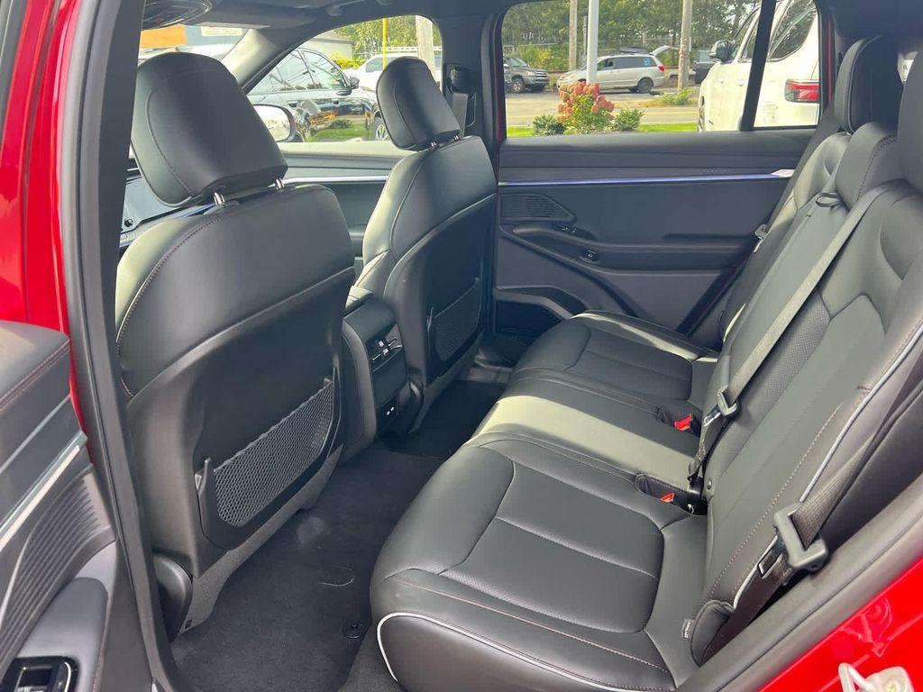 used 2025 Jeep Wagoneer S car, priced at $45,975
