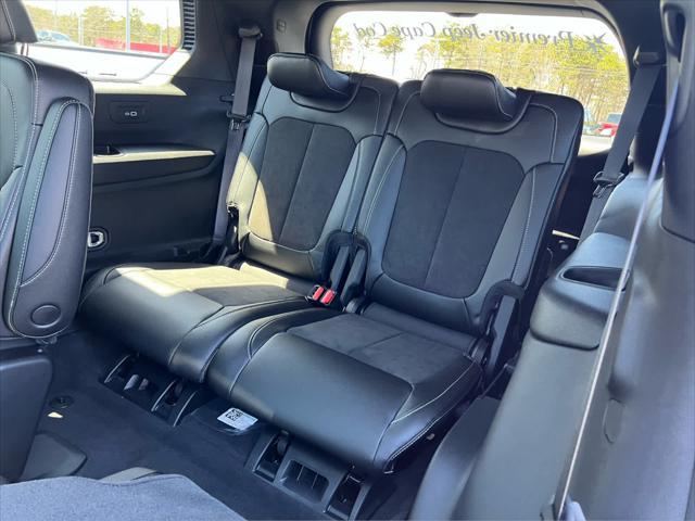 used 2025 Jeep Grand Cherokee L car, priced at $41,975