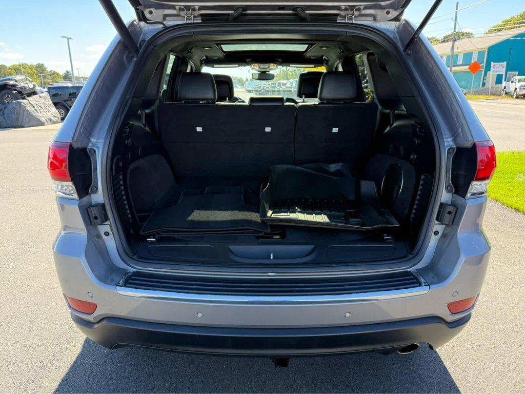 used 2020 Jeep Grand Cherokee car, priced at $19,975