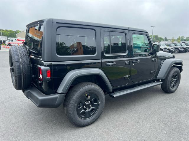 new 2025 Jeep Wrangler car, priced at $47,070