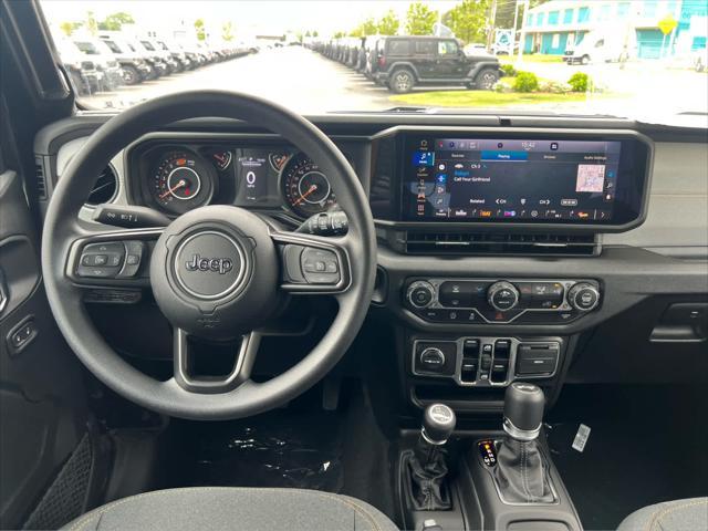 new 2025 Jeep Wrangler car, priced at $47,070