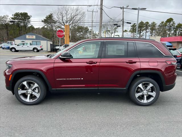 new 2025 Jeep Grand Cherokee car, priced at $49,775