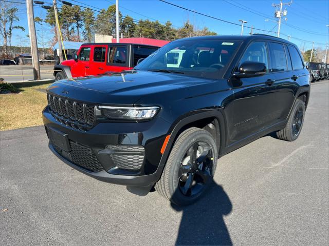 new 2025 Jeep Grand Cherokee car, priced at $47,175