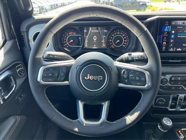 new 2025 Jeep Wrangler car, priced at $55,715
