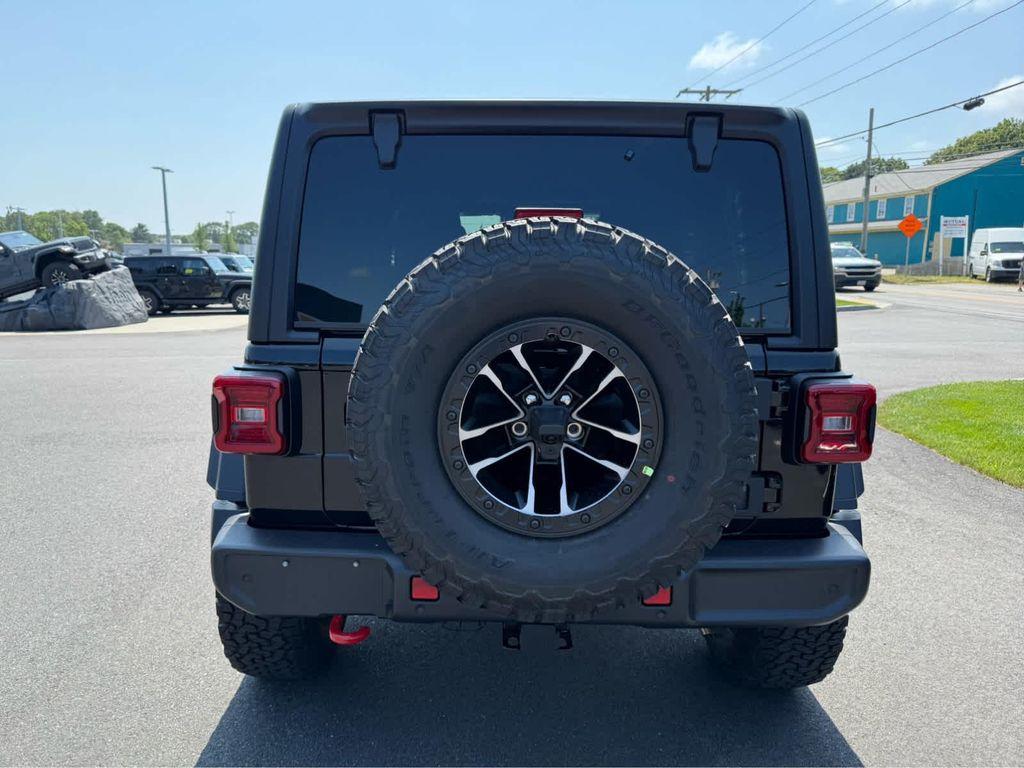 new 2025 Jeep Wrangler car, priced at $65,975