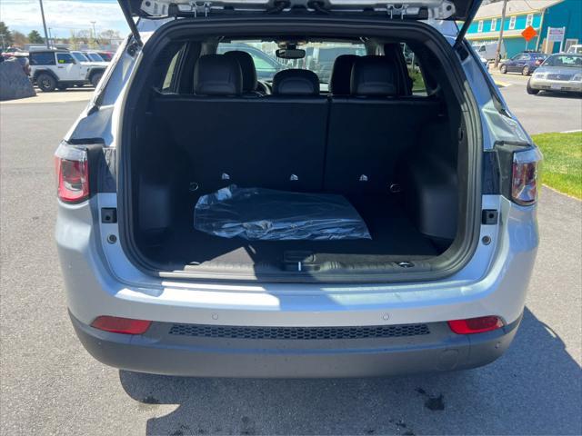 new 2025 Jeep Compass car, priced at $34,835