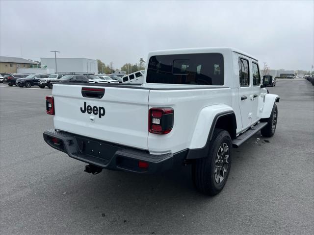new 2025 Jeep Gladiator car, priced at $54,670