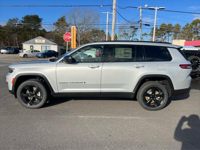 new 2025 Jeep Grand Cherokee L car, priced at $49,175