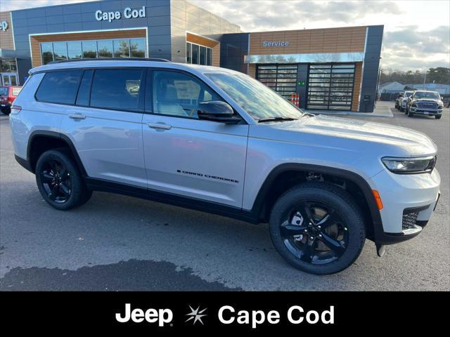 new 2025 Jeep Grand Cherokee L car, priced at $49,175