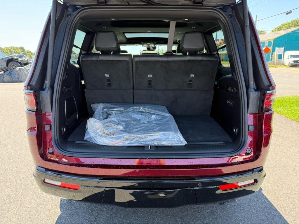 new 2025 Jeep Wagoneer car, priced at $77,000