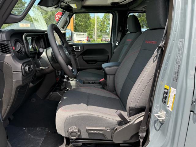 new 2025 Jeep Wrangler car, priced at $64,255