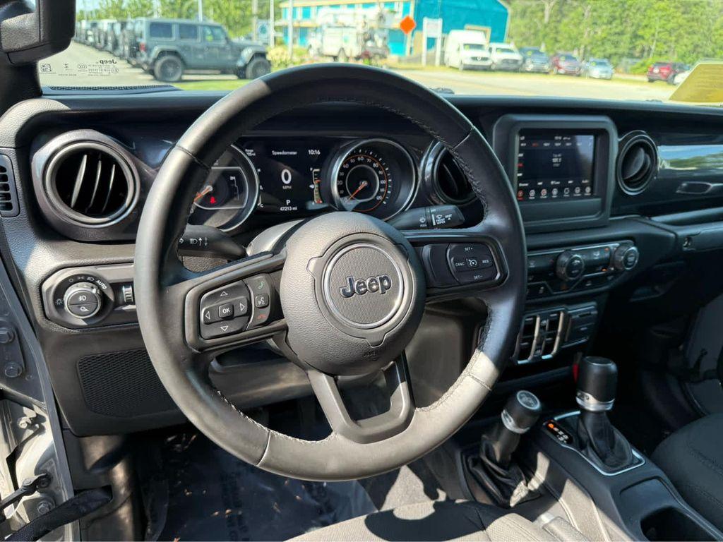 used 2022 Jeep Gladiator car, priced at $30,975