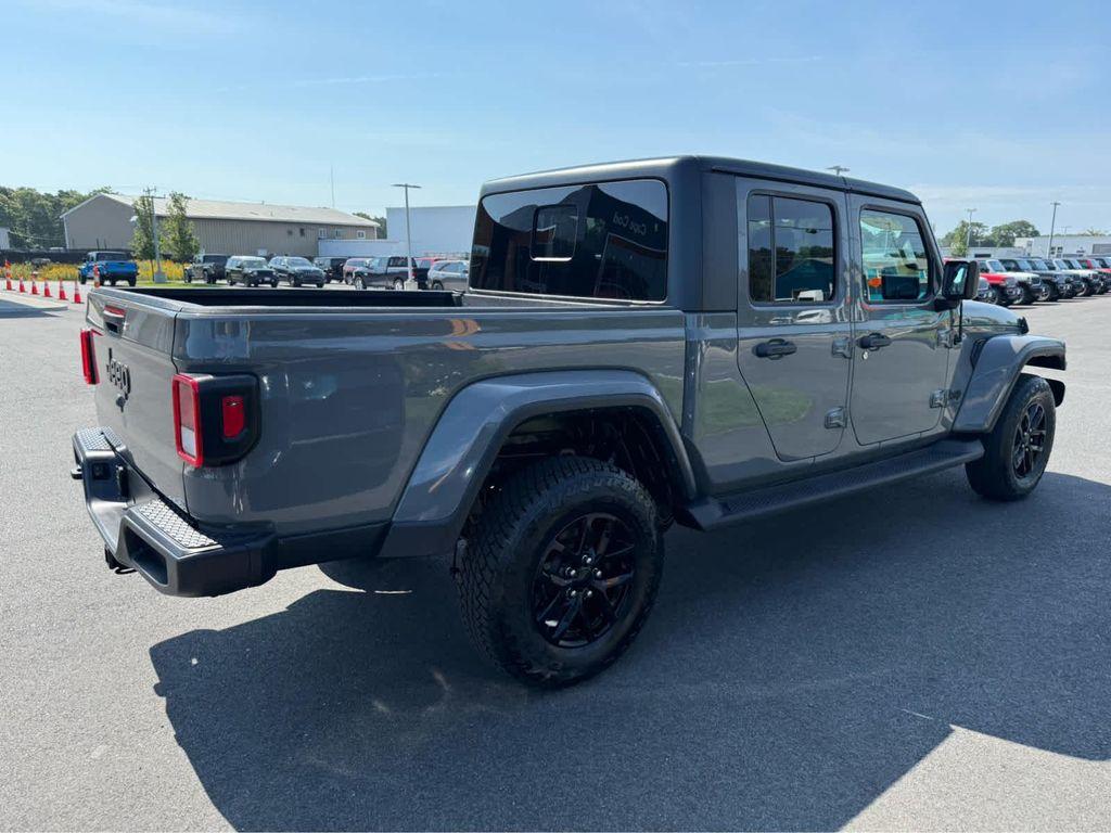 used 2022 Jeep Gladiator car, priced at $30,975