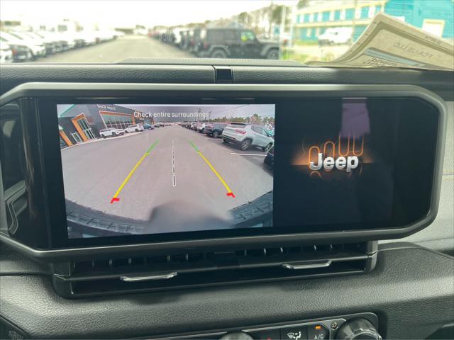 new 2025 Jeep Wrangler car, priced at $46,575