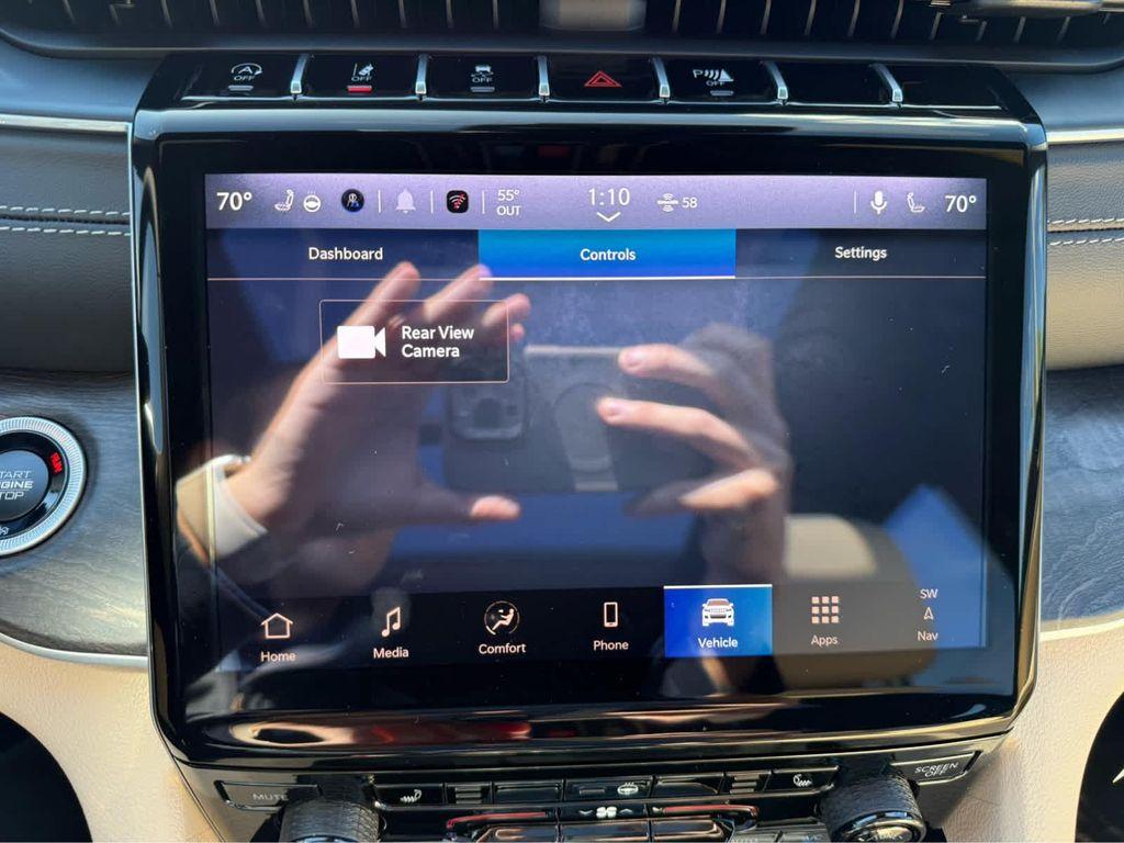 new 2025 Jeep Grand Cherokee car, priced at $48,450