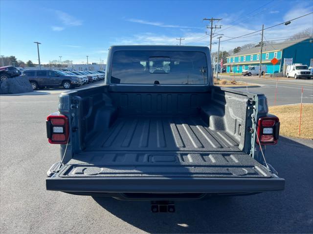 new 2025 Jeep Gladiator car, priced at $54,020