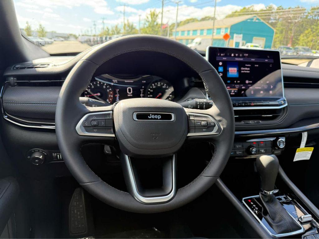 new 2026 Jeep Compass car, priced at $32,000
