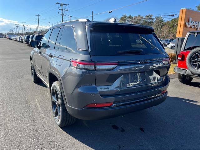 new 2025 Jeep Grand Cherokee car, priced at $47,175