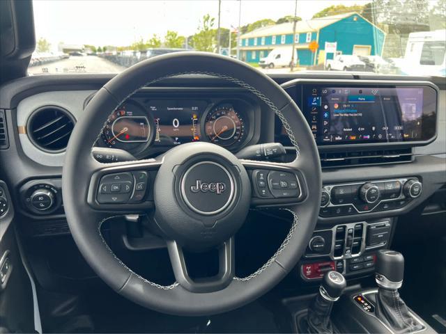new 2025 Jeep Gladiator car, priced at $49,445