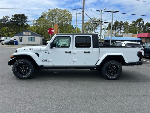 new 2025 Jeep Gladiator car, priced at $49,445