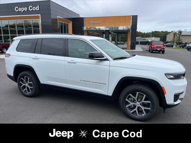 new 2024 Jeep Grand Cherokee L car, priced at $53,189