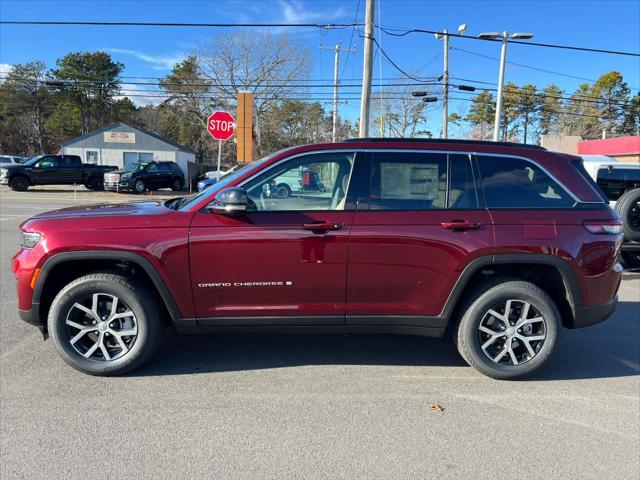 new 2025 Jeep Grand Cherokee car, priced at $48,810