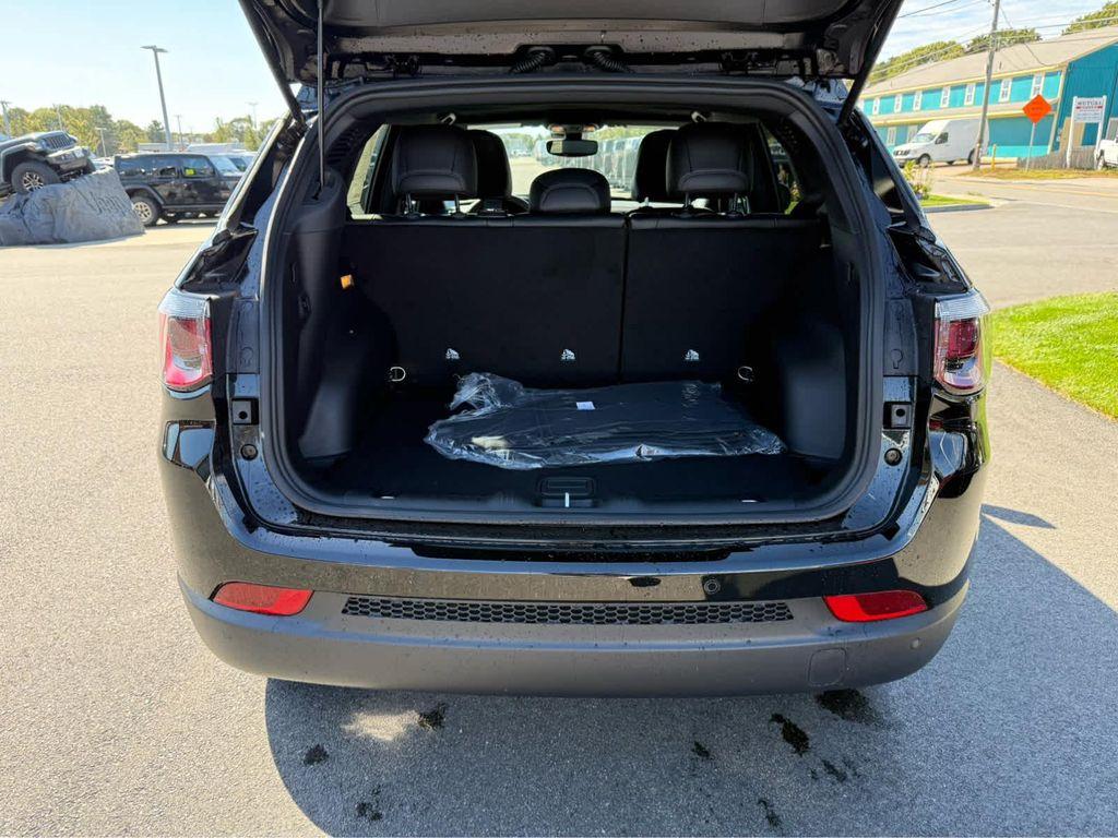 new 2026 Jeep Compass car, priced at $35,500